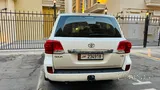 Landcruiser 2014 GXR V6 with regular Toyota service  –  Excellent Condition